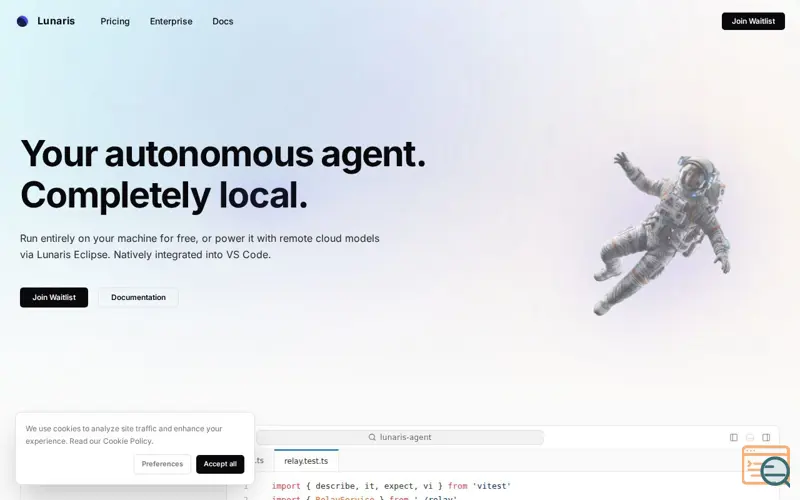 Screenshot of Lunaris